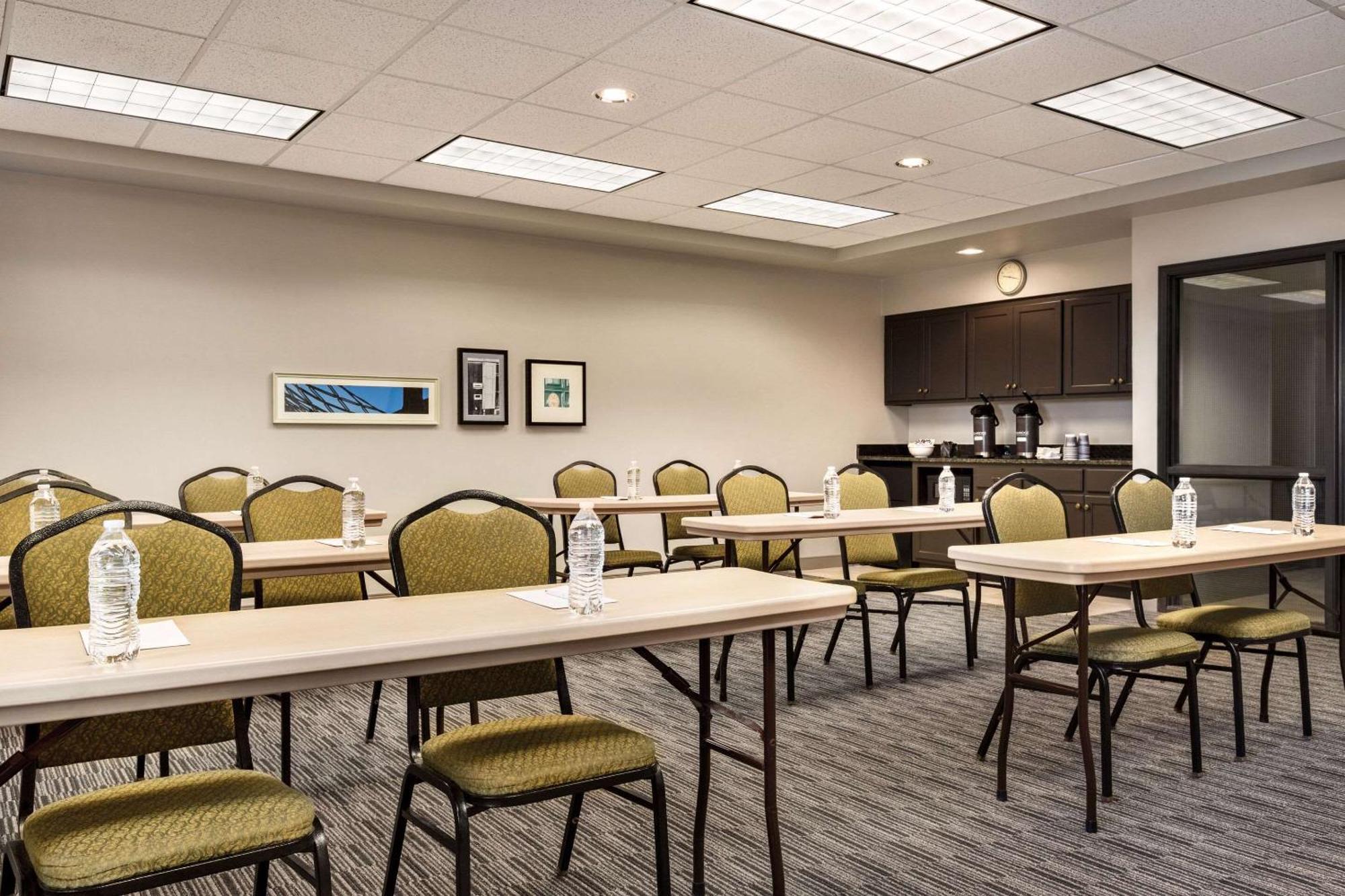 Country Inn & Suites By Radisson, St Cloud East, Mn Сент-Клауд Екстер'єр фото