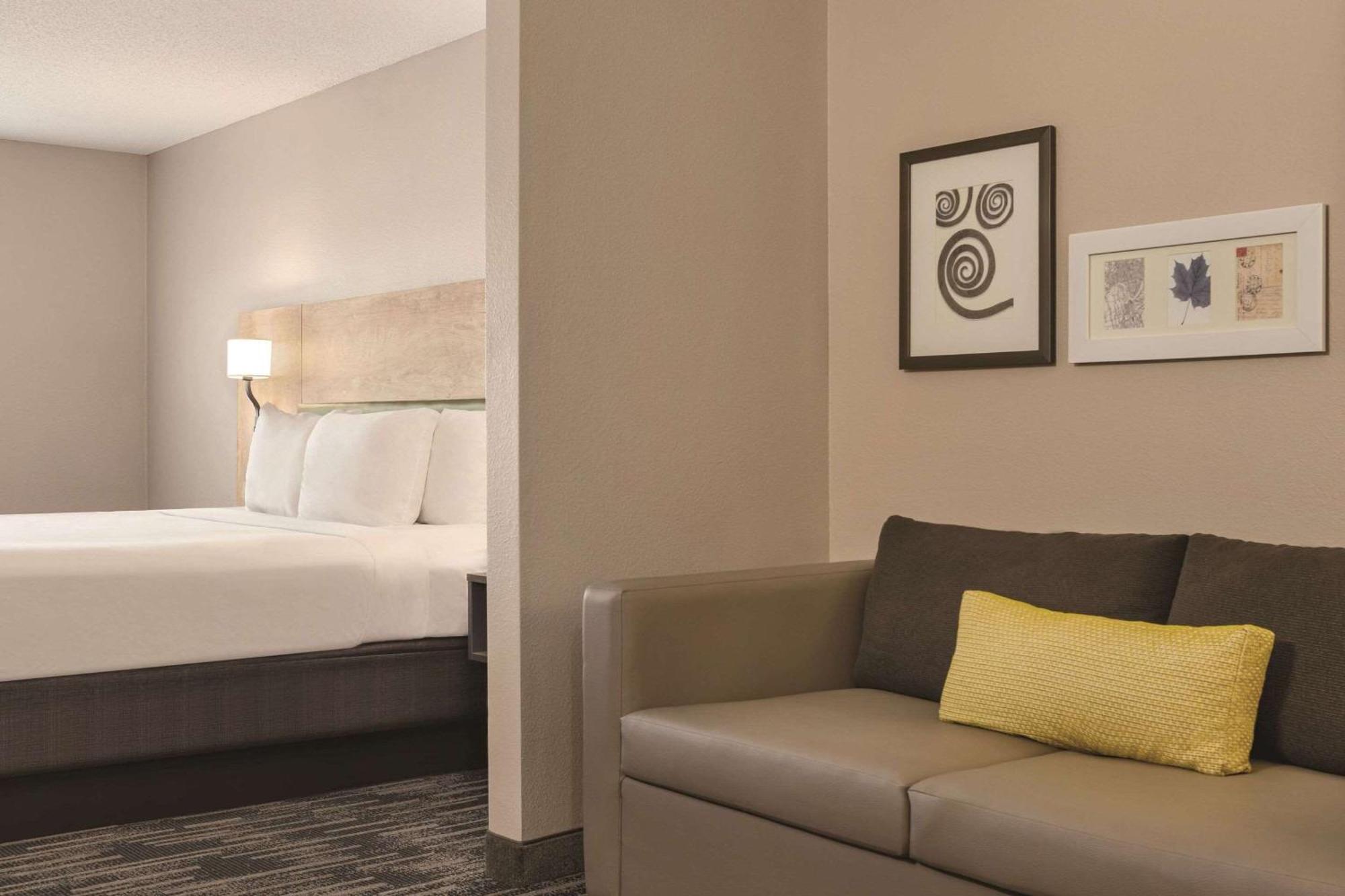 Country Inn & Suites By Radisson, St Cloud East, Mn Сент-Клауд Екстер'єр фото
